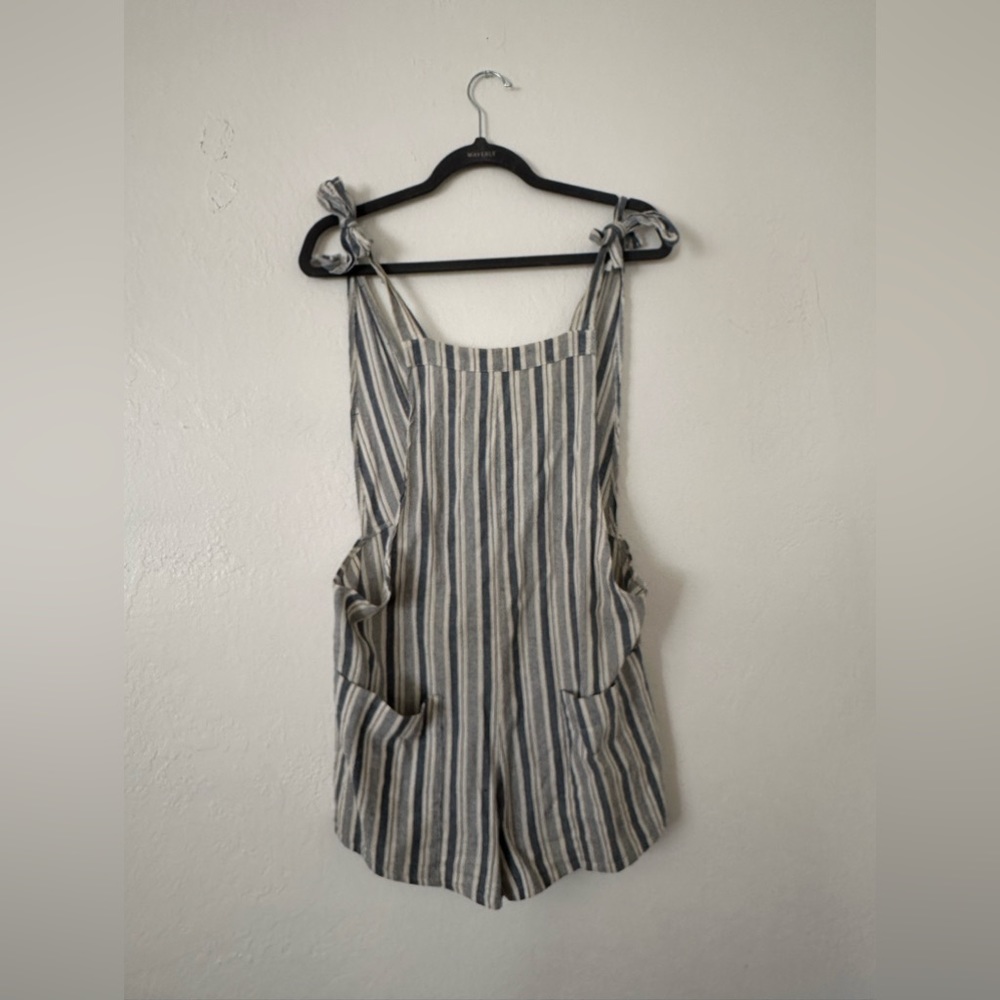 Rhomper from Italy fits size small